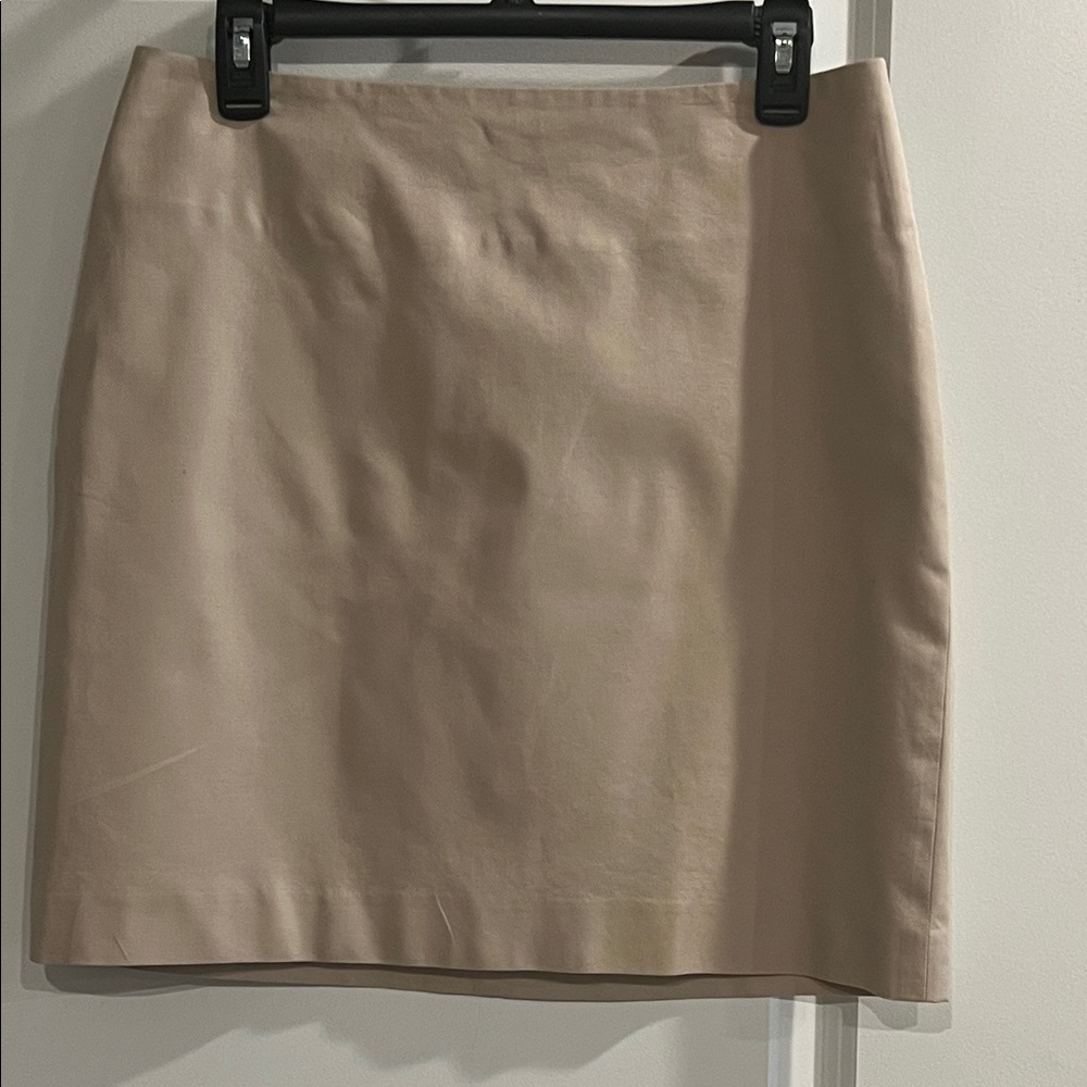 Ann Taylor Blush Beige Short Madison  Skirt